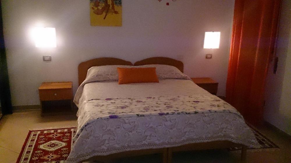 Il Mirto E La Rosa Bed & Breakfast Arenella  Dış mekan fotoğraf