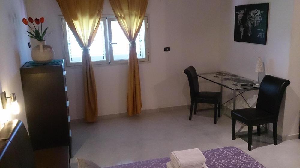 Il Mirto E La Rosa Bed & Breakfast Arenella  Dış mekan fotoğraf