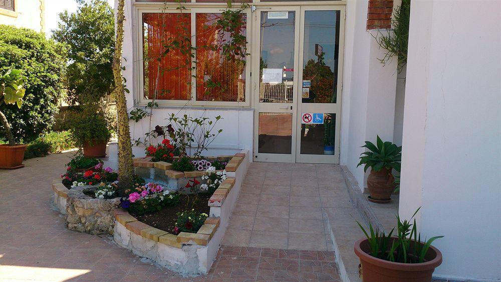 Il Mirto E La Rosa Bed & Breakfast Arenella  Dış mekan fotoğraf