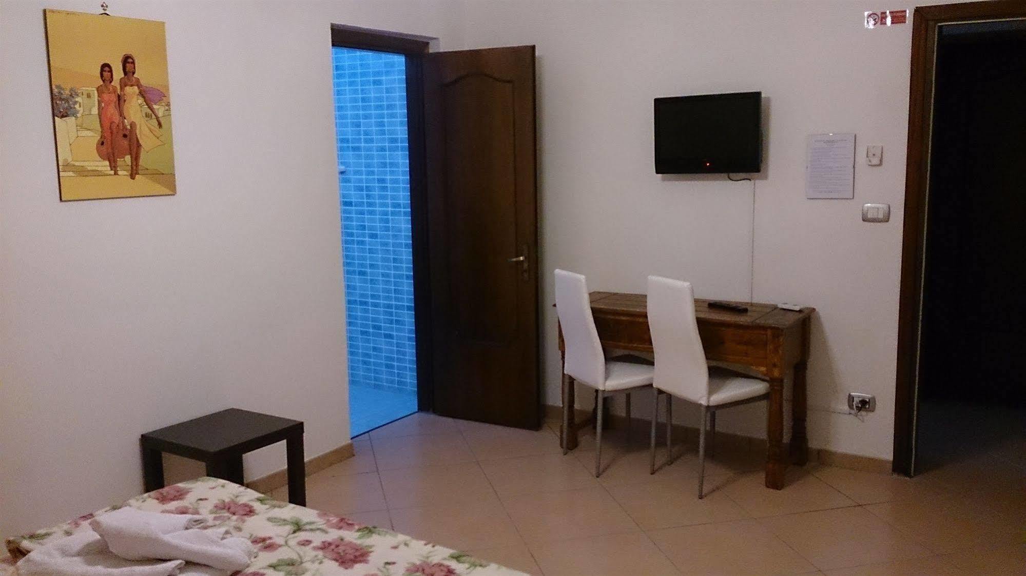Il Mirto E La Rosa Bed & Breakfast Arenella  Dış mekan fotoğraf